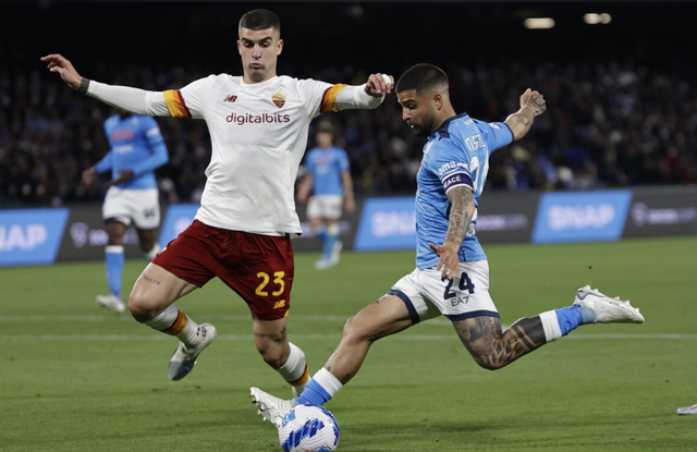 关于南特训练开放日,今晚造点机会引观众欢呼,意甲在即,阵容厚度经受考验的信息 关于南特训练开放日,今晚造点机会引观众欢呼,意甲在即,阵容厚度经受考验的信息