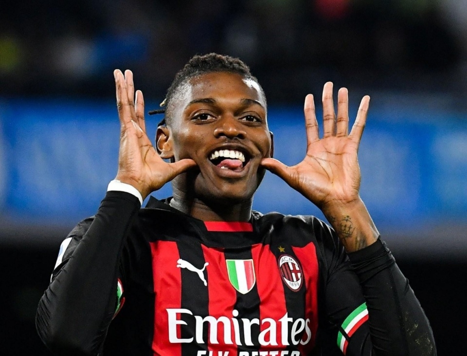 关于南特训练开放日,今晚造点机会引观众欢呼,意甲在即,阵容厚度经受考验的信息 关于南特训练开放日,今晚造点机会引观众欢呼,意甲在即,阵容厚度经受考验的信息