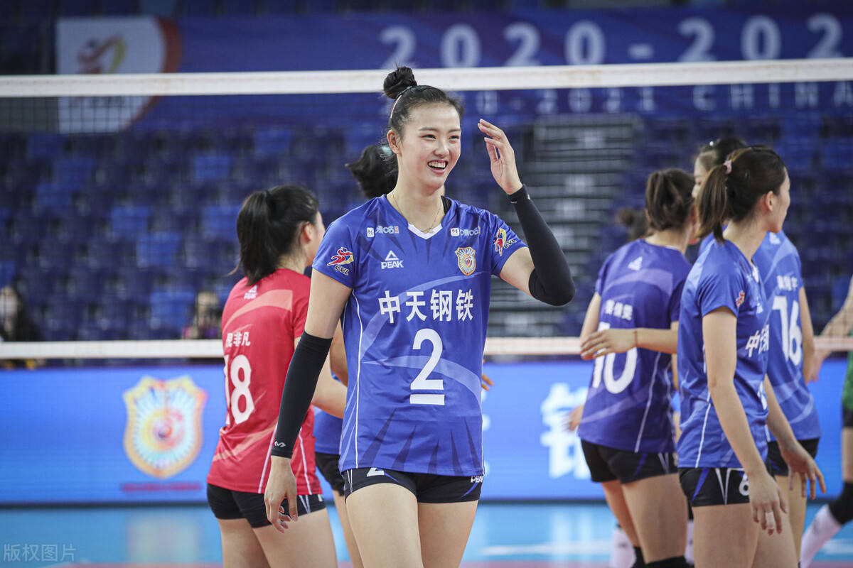 排球附加赛上演强强对话,渝州犀牛队强势横扫陇右飞鹰队,多点开花奏效;节奏掌控在手 排球附加赛上演强强对话,渝州犀牛队强势横扫陇右飞鹰队,多点开花奏效;节奏掌控在手