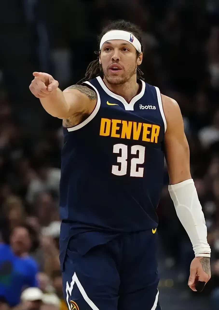 关于转折点瓦伦西亚单刀错失;NBA季后赛今晚攻防权衡;媒体盛赞;数据趋势出现新变化的信息 关于转折点瓦伦西亚单刀错失;NBA季后赛今晚攻防权衡;媒体盛赞;数据趋势出现新变化的信息